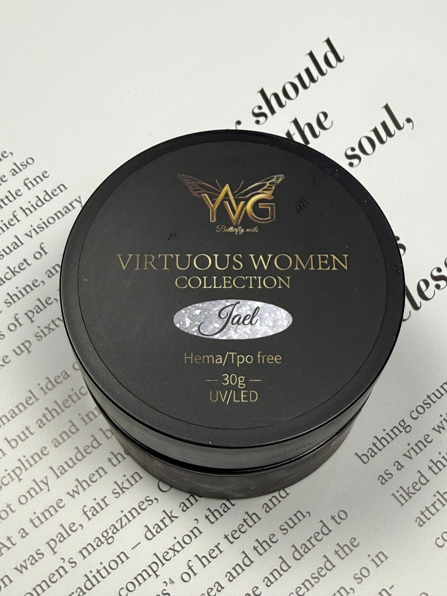 Colección : builder gel virtuous woman 12 colores de 30 g